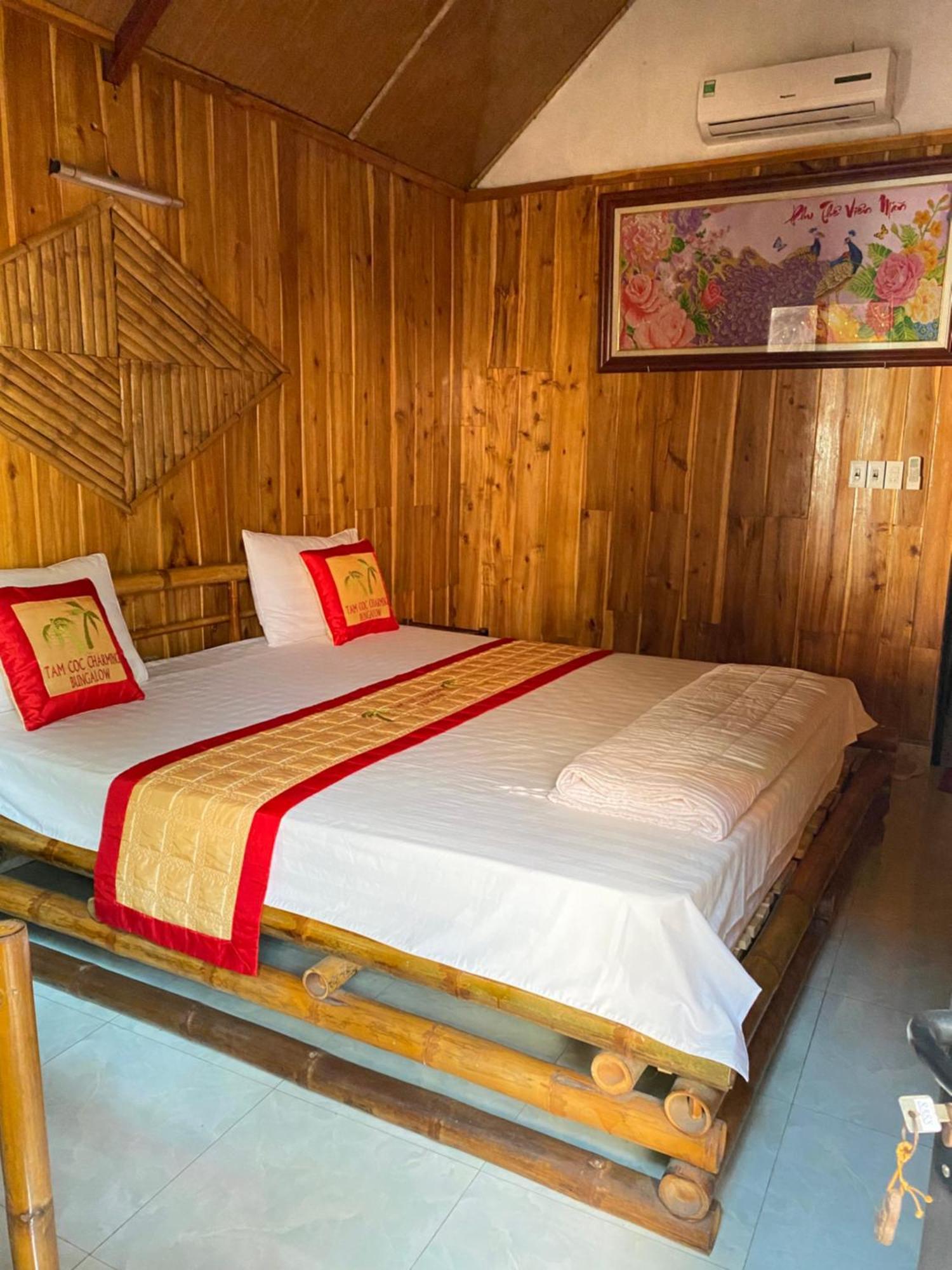 Tam Coc Charming Bungalow Bed and Breakfast Ninh Binh Esterno foto